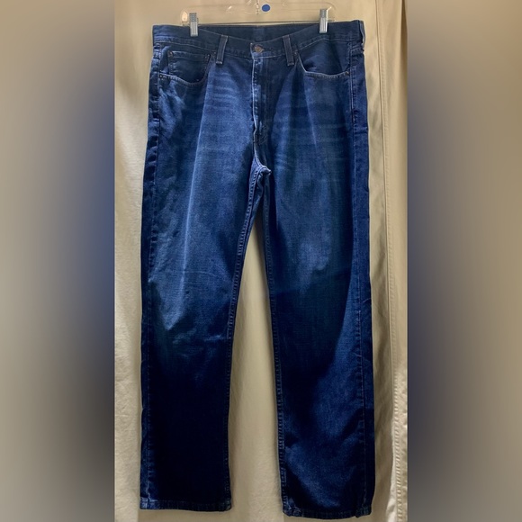 🍀LEVIS JEANS 🍀#HO3 - Picture 2 of 15